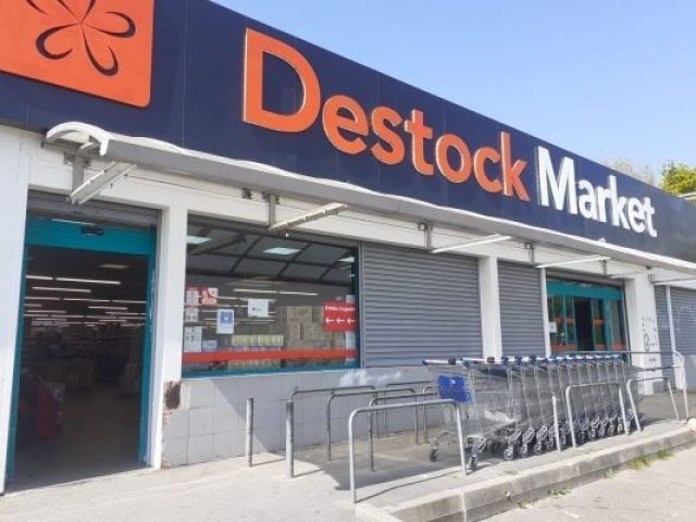Supermarché Destock Market