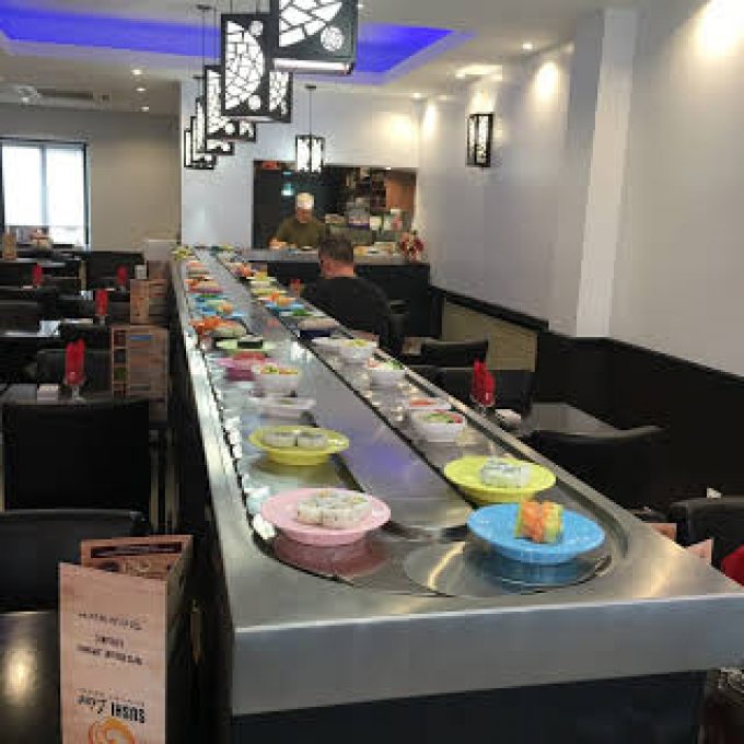 SUSHI Liao : Restaurant Japonais avec Tapis Roulant