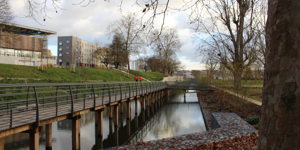 Des sols urbains qui jouent un rôle d’éponge, l’exemple des Mureaux