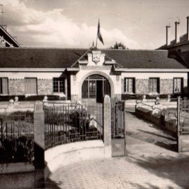 Visite guidée avec exposition des plans de l’architecte École primaire Roux Calmette